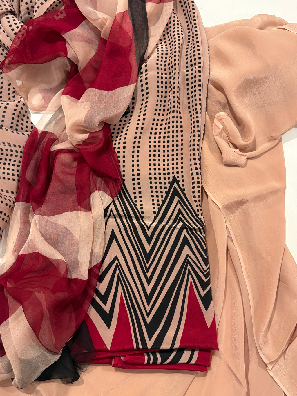Pure Crepe Printed Suit Set – Elegant Everyday Luxury