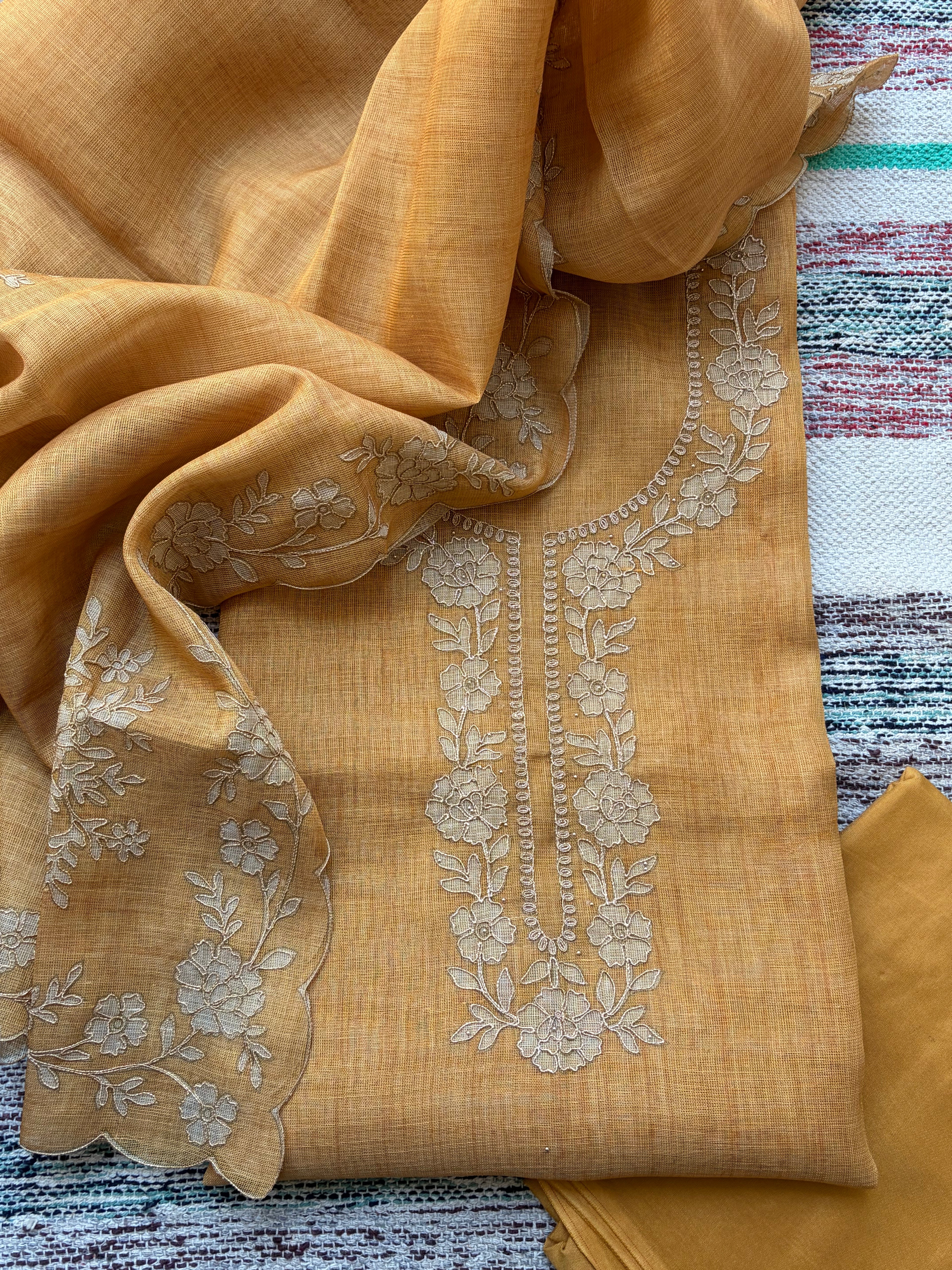 Premium Linen Maheshwari Embroidered Unstitched Suit Set