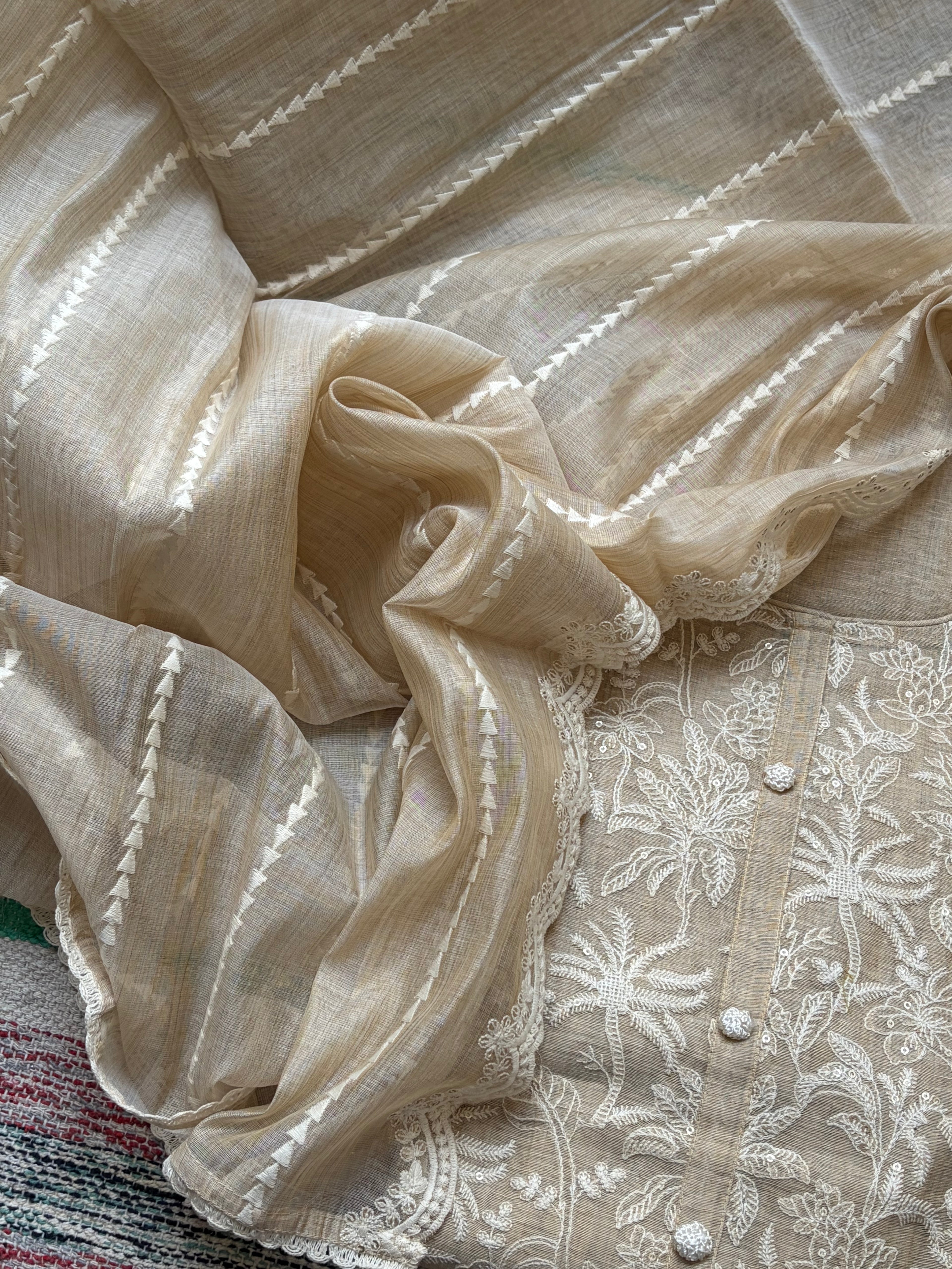 Premium Pure Maheshwari Unstitched Suit Set with Thread Work