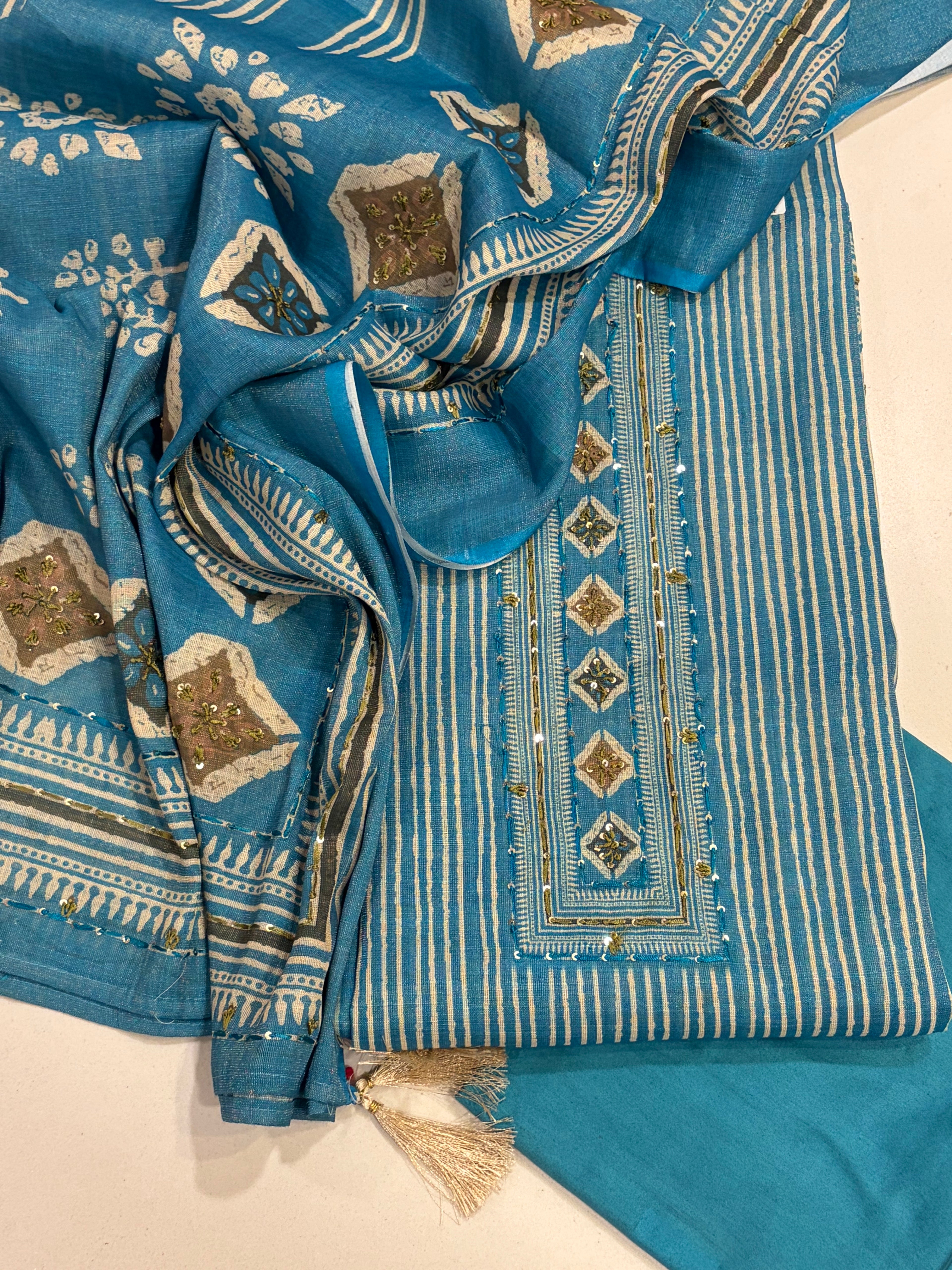 Festive Maheshwari Linen – Premium Suit Set