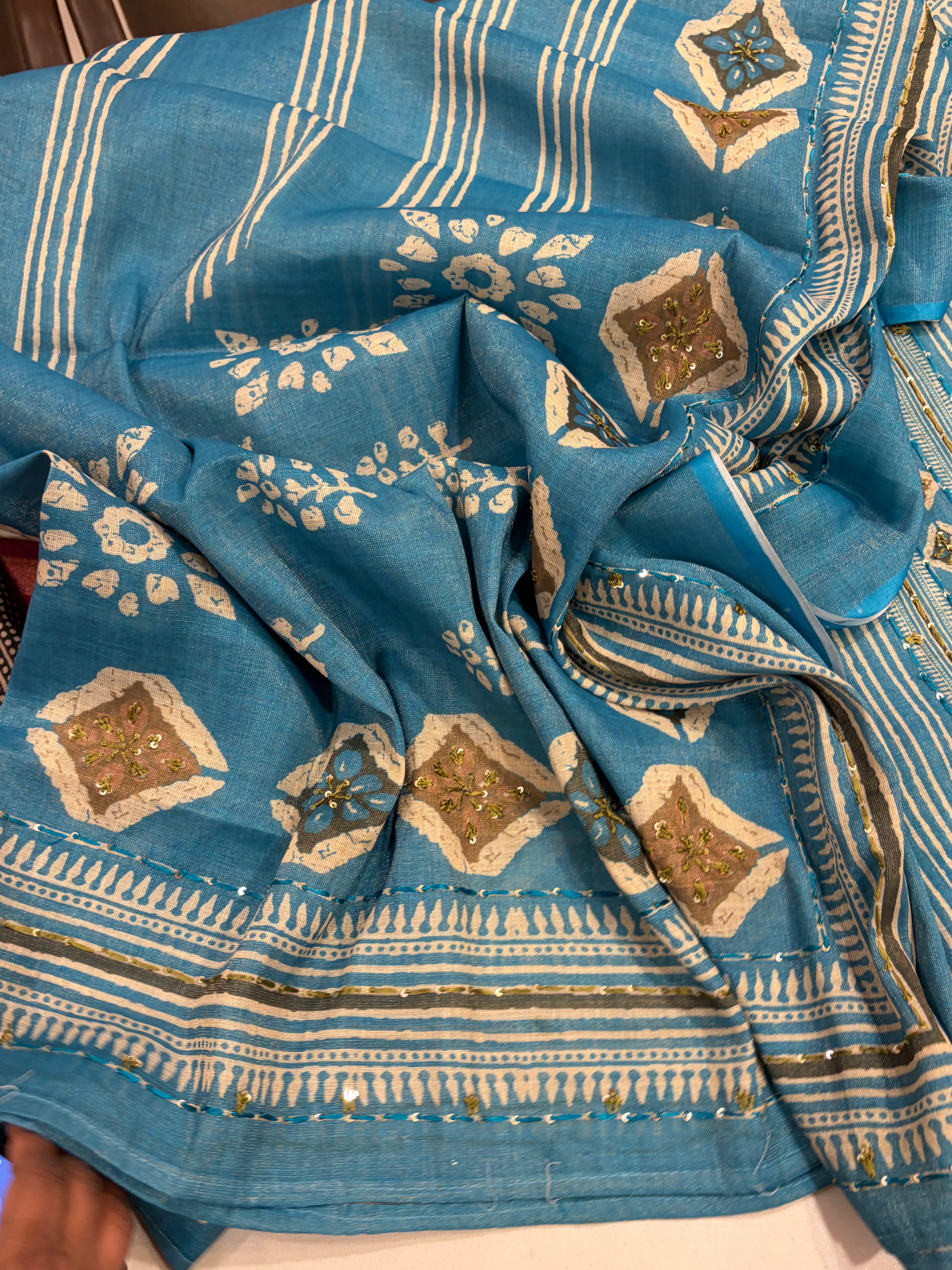 Festive Maheshwari Linen – Premium Suit Set