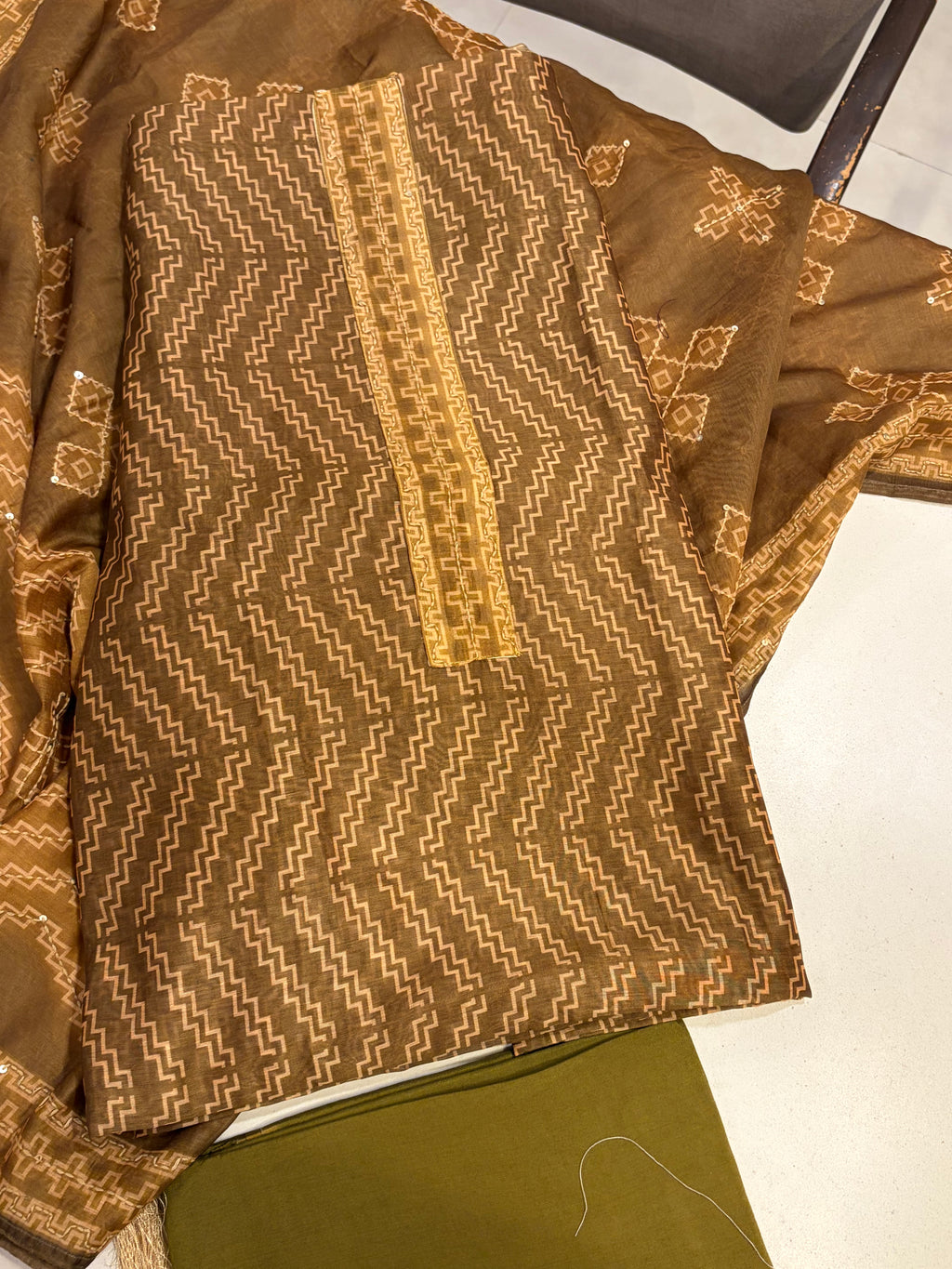 Maheshwari Kantha Heritage Suit Set