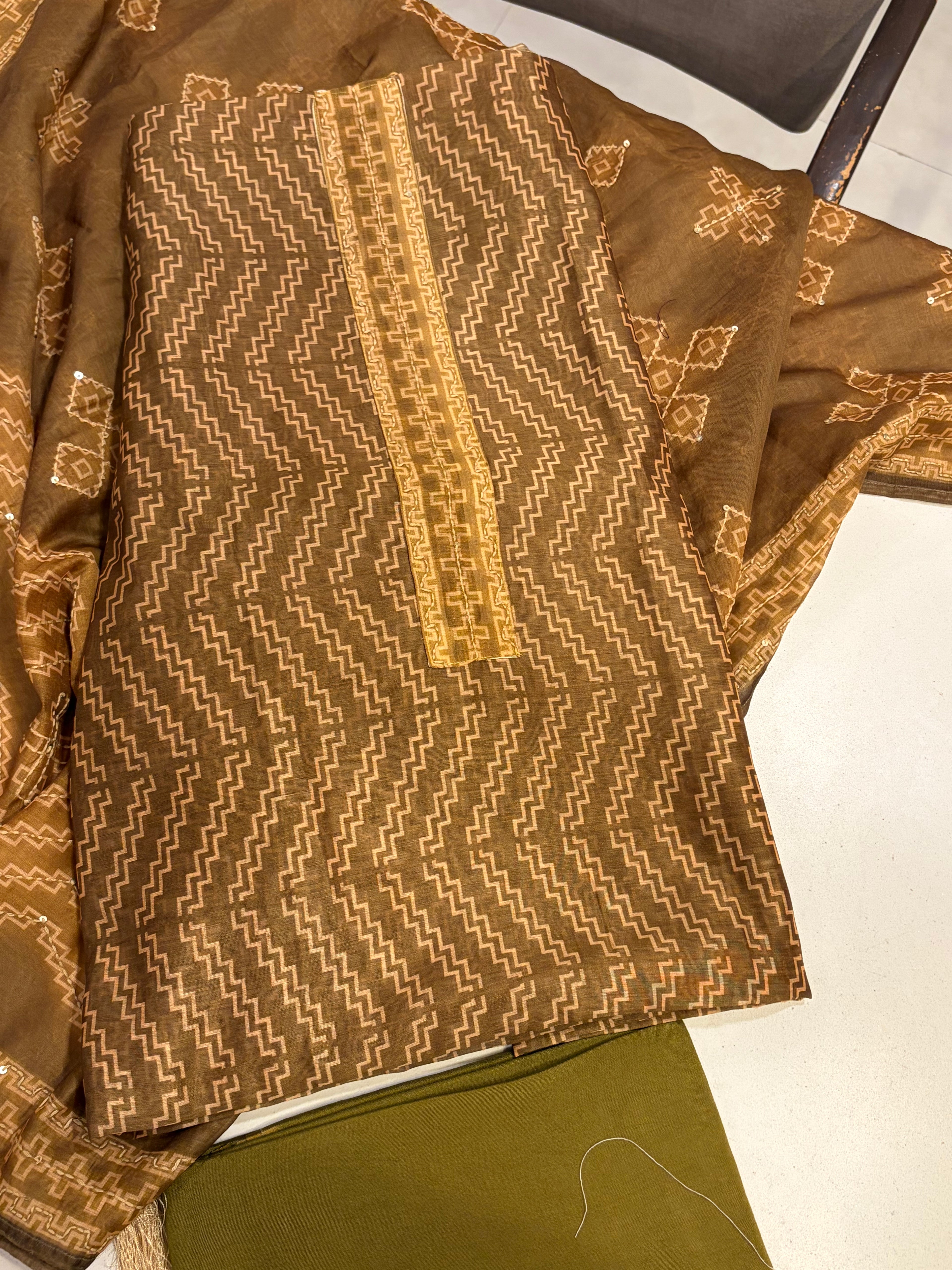 Maheshwari Kantha Heritage Suit Set