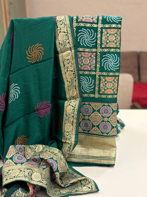 Banarasi Ghar Chola Crepe Silk Suit Set – Regal Festive Grace