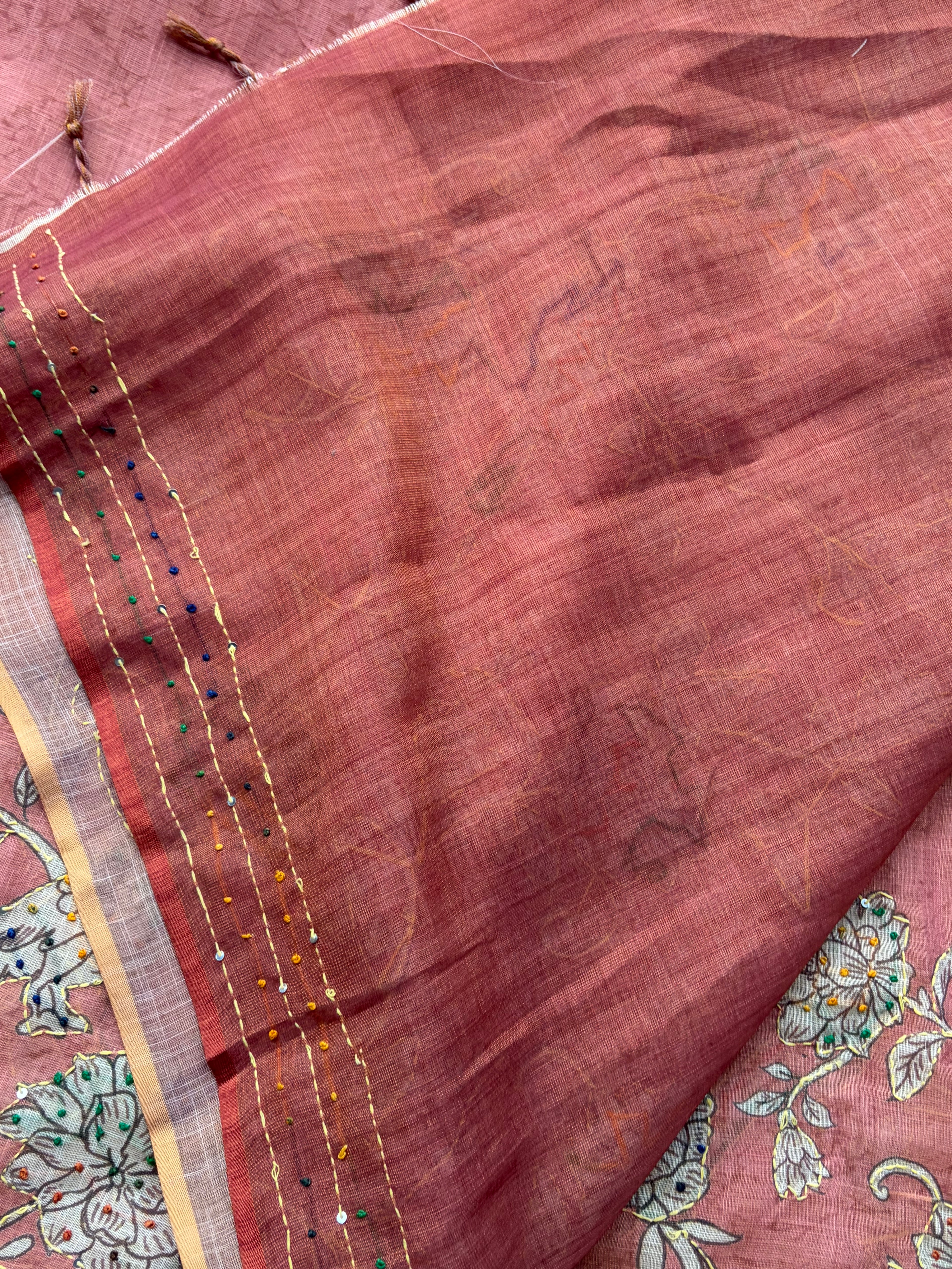 Linen Maheshwari Saree with Intricate Kantha Embroidery