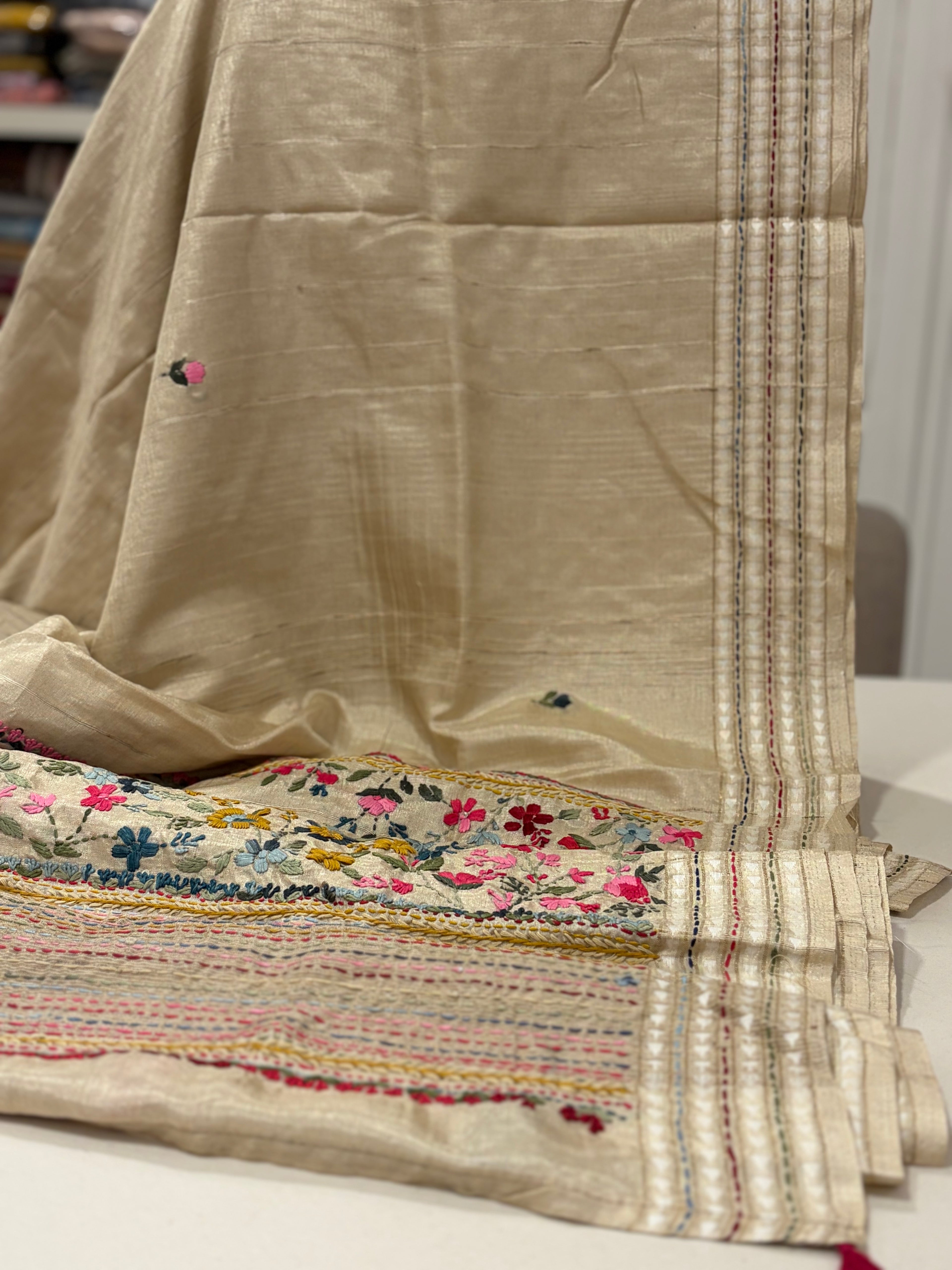 Tussar Bloom – Multicolour Threadwork Saree