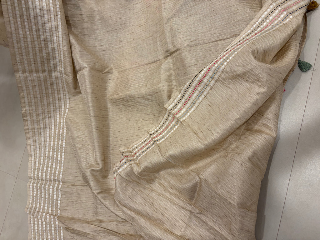 Tussar Bloom – Multicolour Threadwork Saree
