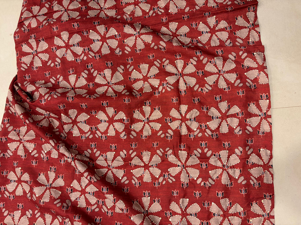Soft Maheshwari Tussar Saree with Ajrakh Appliqué & Designer Blouse